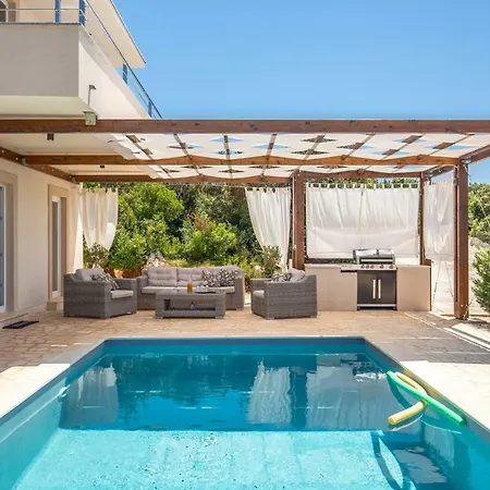 Gellia Holiday home