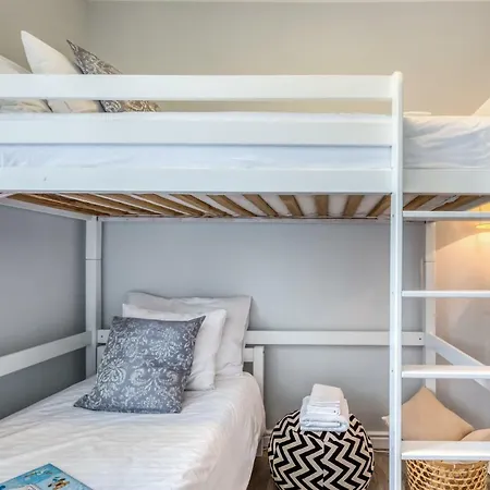 Holiday home Gellia