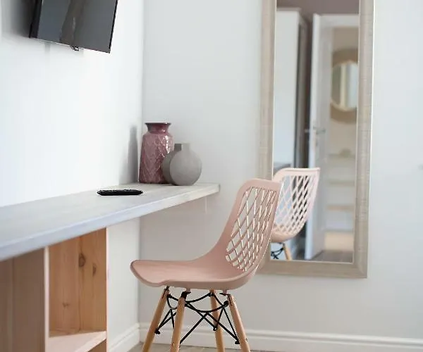 Semesterbostad Gellia *