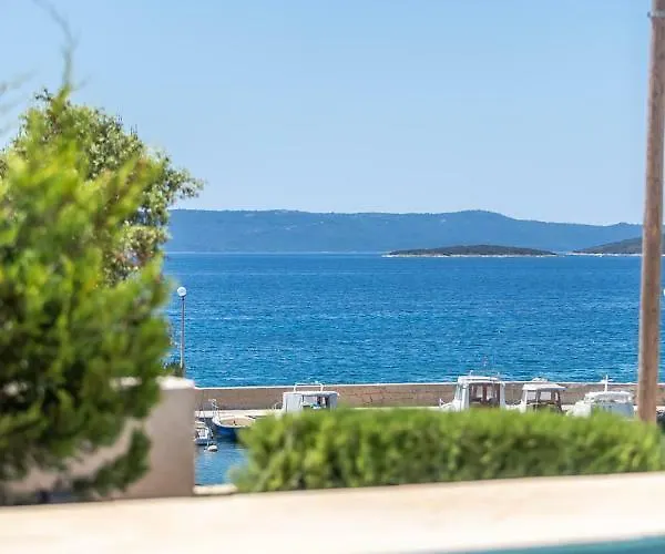 Gellia Hébergement de vacances Ugljan